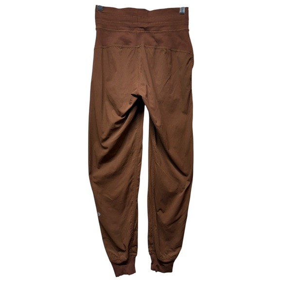 Lululemon Dance Studio Mid Rise Jogger Pants Womens Sz 0 Brown Yoga Gym Athletic - Picture 2 of 5